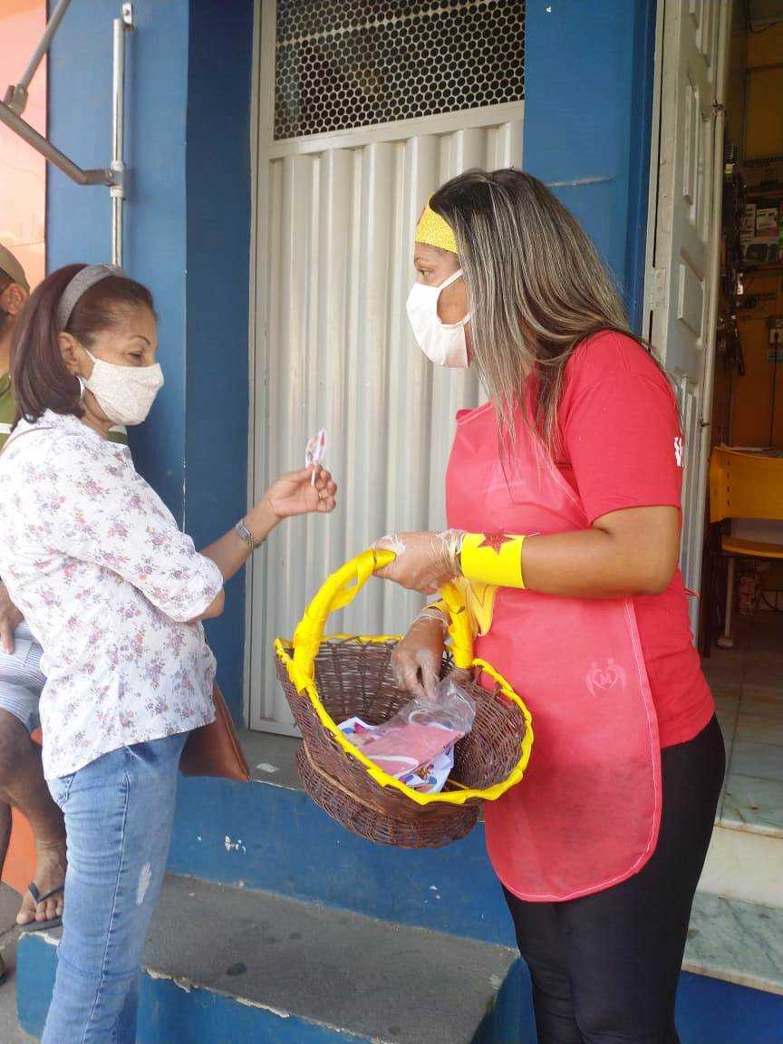 Camacã: Secretaria de Assistência Social comemora o Dia Internacional da Mulher com mensagens de conscientização e distribuição de lembranças.
